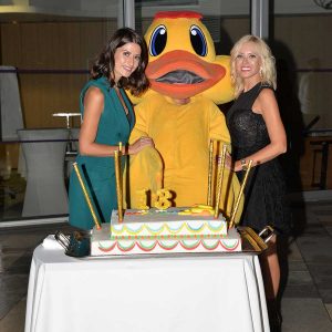 DIREKTORKA-I-POMO-åNIK-DIREKTORA-PU-HAPPY-KIDS