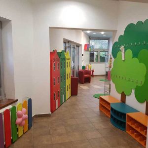 Happy Kids 10 – 002 Happy Kids 10 - 002