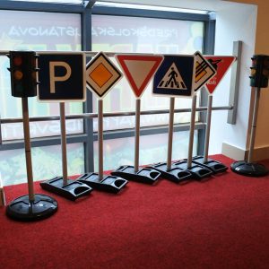 Happy Kids 8 – 004 Happy Kids 8 - 004