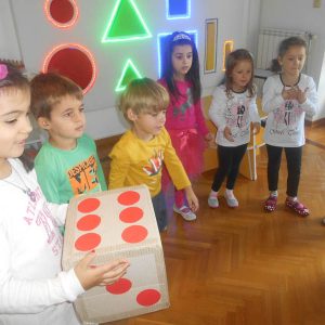 Matematikica – 090 Matematikica - 090