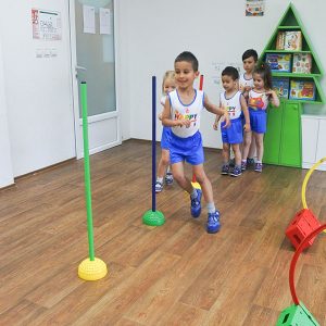 ŠKOLICA SPORTA I KOREKTIVNE GIMNASTIKE (15) ŠKOLICA SPORTA I KOREKTIVNE GIMNASTIKE (15)