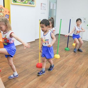 ŠKOLICA SPORTA I KOREKTIVNE GIMNASTIKE (16) ŠKOLICA SPORTA I KOREKTIVNE GIMNASTIKE (16)