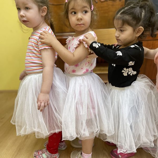 KLASIČAN BALET HK5 (1)