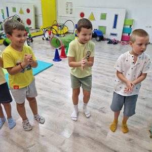 KLASIČAN BALET HK7 (100)