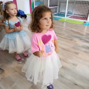 KLASIČAN BALET HK7 (12)