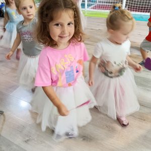 KLASIČAN BALET HK7 (14)