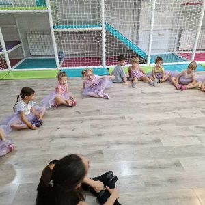 KLASIČAN BALET HK7 (30)
