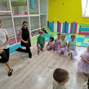 KLASIČAN BALET HK7 (56)