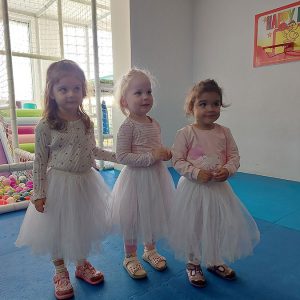 KLASIČAN BALET HK9 (2)