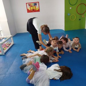 KLASIČAN BALET HK9 (21)