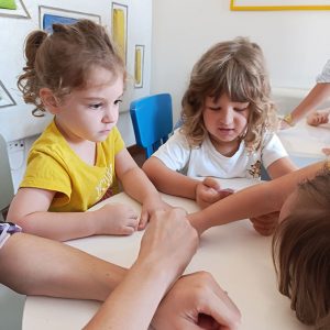 MATEMATIKICA HK1 (4)