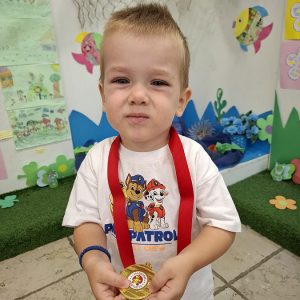 ROĐENDANSKE IGRE BEZ GRANICA HK1 (131)