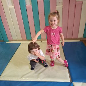 ROĐENDANSKE IGRE BEZ GRANICA HK1 (58)