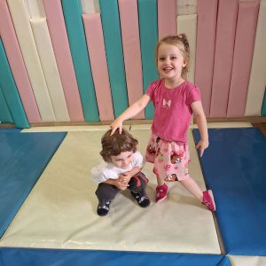 ROĐENDANSKE IGRE BEZ GRANICA HK1 (59)