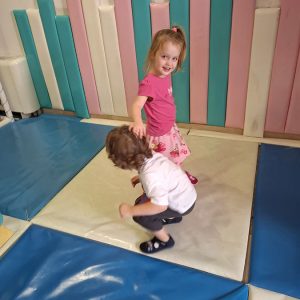 ROĐENDANSKE IGRE BEZ GRANICA HK1 (61)