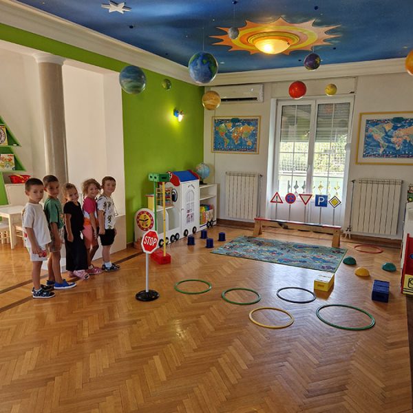 ROĐENDANSKE IGRE BEZ GRANICA HK3 (1)