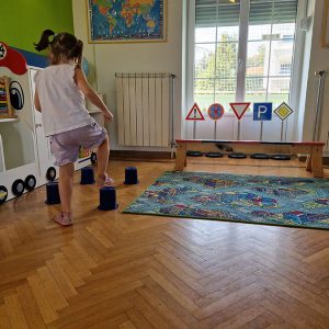 ROĐENDANSKE IGRE BEZ GRANICA HK3 (158)