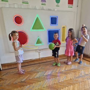 ROĐENDANSKE IGRE BEZ GRANICA HK3 (190)