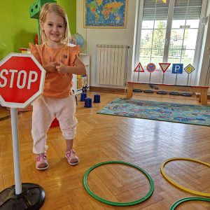 ROĐENDANSKE IGRE BEZ GRANICA HK3 (50)