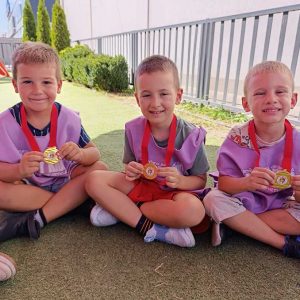 ROĐENDANSKE IGRE BEZ GRANICA HK7 (35)