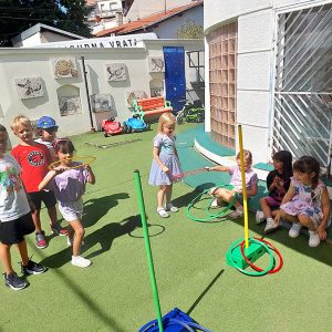 ROĐENDANSKE IGRE BEZ GRANICA HK9 (71)