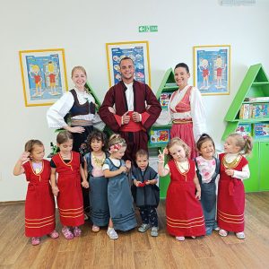 ŠKOLICA FOLKLORA HK4 (10)