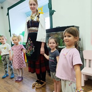 ŠKOLICA FOLKLORA HK4 (15)