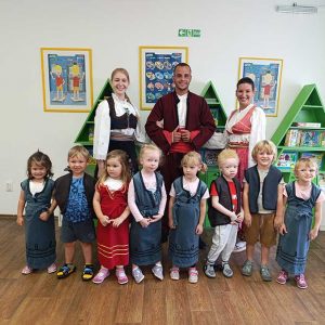 ŠKOLICA FOLKLORA HK4 (19)