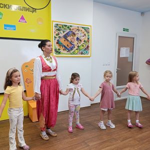 ŠKOLICA FOLKLORA HK4 (25)