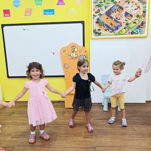 ŠKOLICA FOLKLORA HK4 (5)