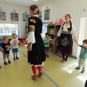 ŠKOLICA FOLKLORA HK6 (13)