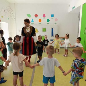 ŠKOLICA FOLKLORA HK6 (23)