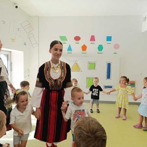 ŠKOLICA FOLKLORA HK6 (25)