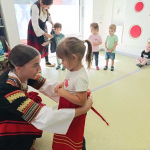 ŠKOLICA FOLKLORA HK6 (33)