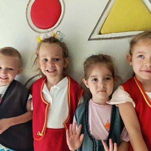 ŠKOLICA FOLKLORA HK6 (40)