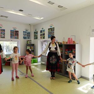 ŠKOLICA FOLKLORA HK6 (42)