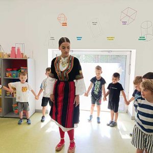 ŠKOLICA FOLKLORA HK6 (46)