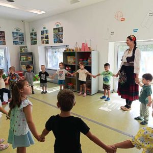 ŠKOLICA FOLKLORA HK6 (8)