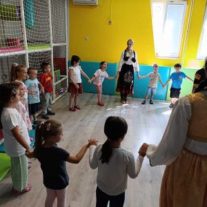 ŠKOLICA FOLKLORA HK7 (27)