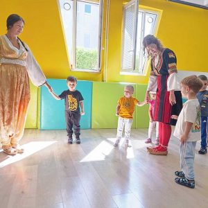 ŠKOLICA FOLKLORA HK7 (4)