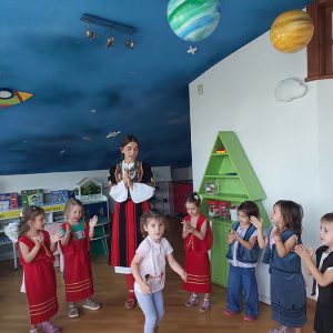 ŠKOLICA FOLKLORA HK9 (7)