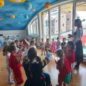 ŠKOLICA FOLKLORA HK9 (8)