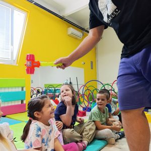 ŠKOLICA GLUME HK7 (3)