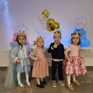 BAL PRINČEVA I PRINCEZA (15)