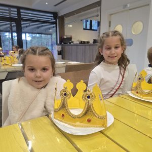 BAL PRINČEVA I PRINCEZA (2)