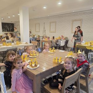 BAL PRINČEVA I PRINCEZA (7)