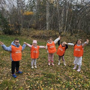 KRALJEVSKI KORACI KROZ ĆAROBNU ŠUMU (22)