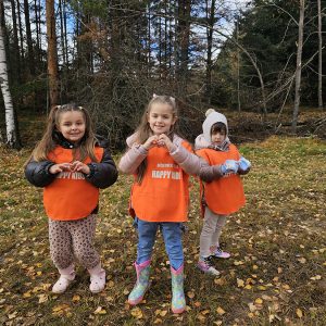 KRALJEVSKI KORACI KROZ ĆAROBNU ŠUMU (23)