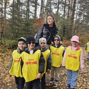 KRALJEVSKI KORACI KROZ ĆAROBNU ŠUMU (4)