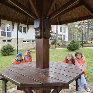 KRALJEVSKI KORACI KROZ ĆAROBNU ŠUMU (64)